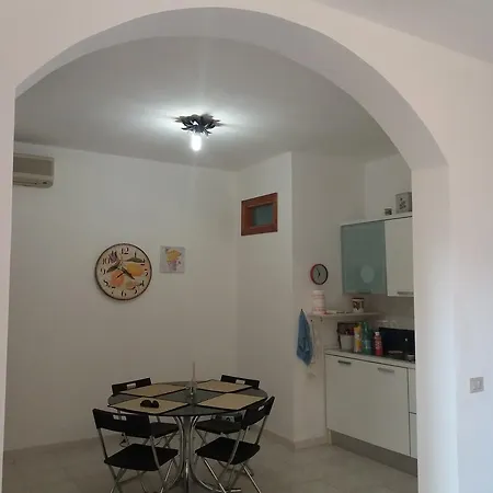 Apartment Bilocale Via Belfast *
